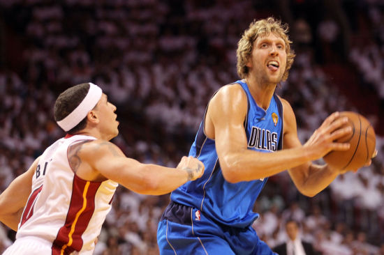 一人一城曼巴精神,一人一城诺维斯基纪录片