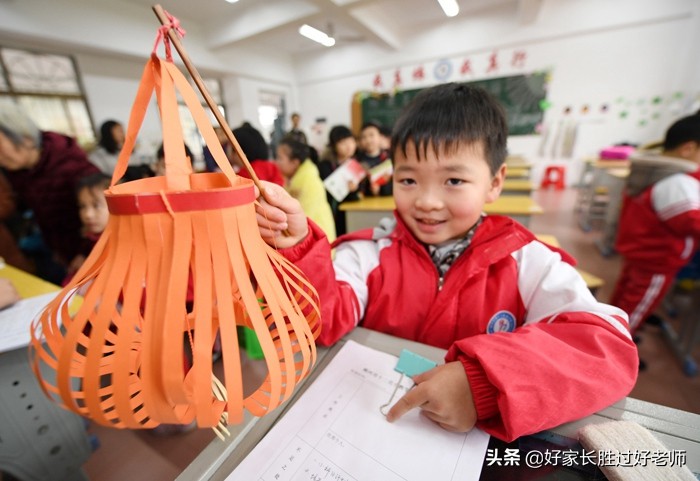 小学生的奇葩作业到底有多奇葩 (奇葩作业有没有让家长们怀疑人生)