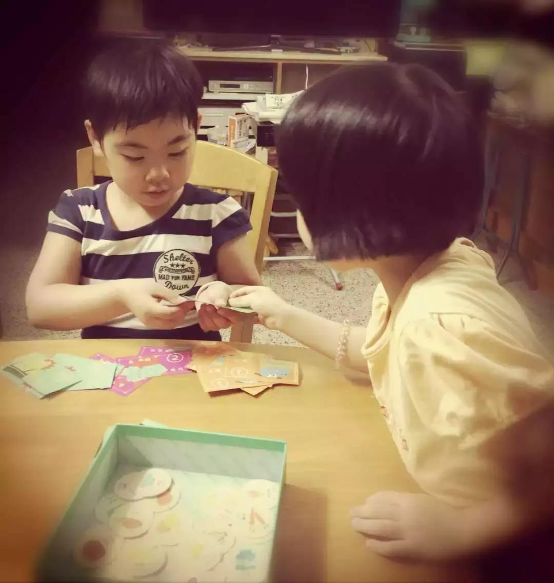 三个小朋友可以玩的桌游,可以陪五六岁孩子玩的桌游