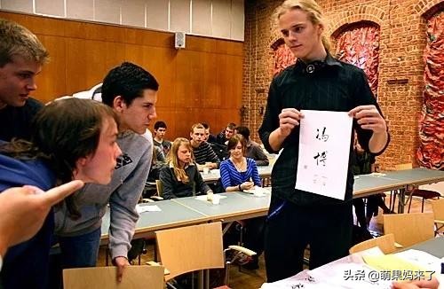 文科生就业前景好的专业张雪峰,文科生护理专业就业方向及前景