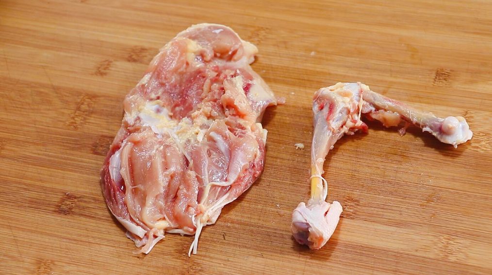 不用调料简单做鸡腿,不用油做的鸡腿怎么做最好吃