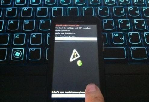 为什么电脑可以换cpu手机不行,电脑为什么会自己重装系统