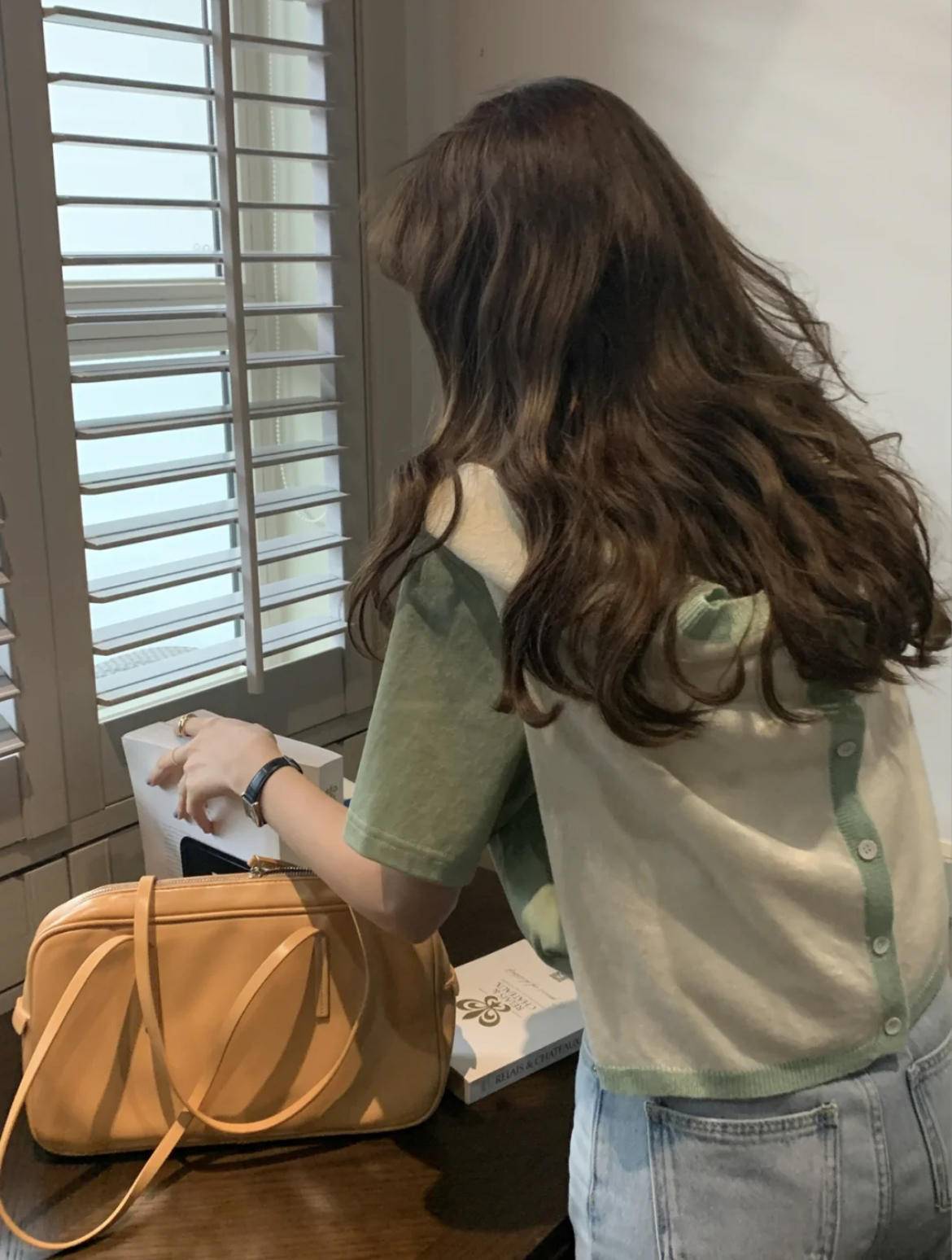 留长发尴尬期打理方法,想留长发的短发过渡期怎么打理