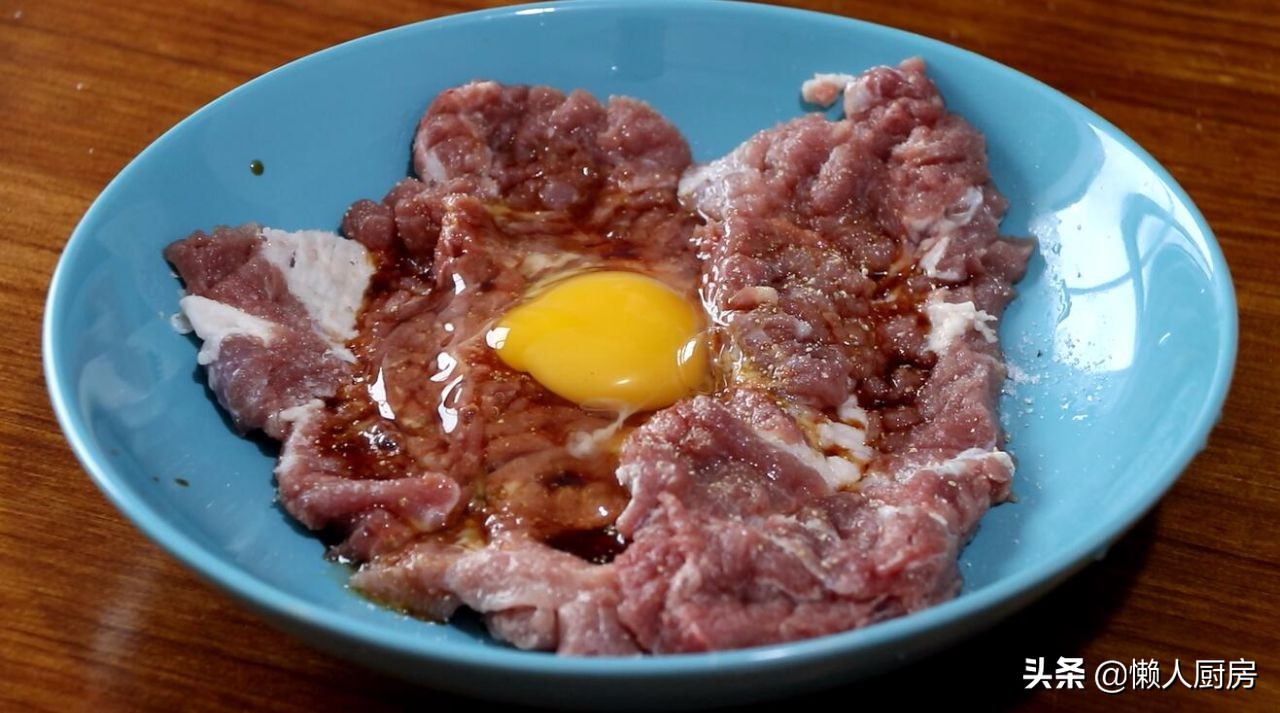 炸猪排怎么裹面包糠,如何炸猪排不用面包糠