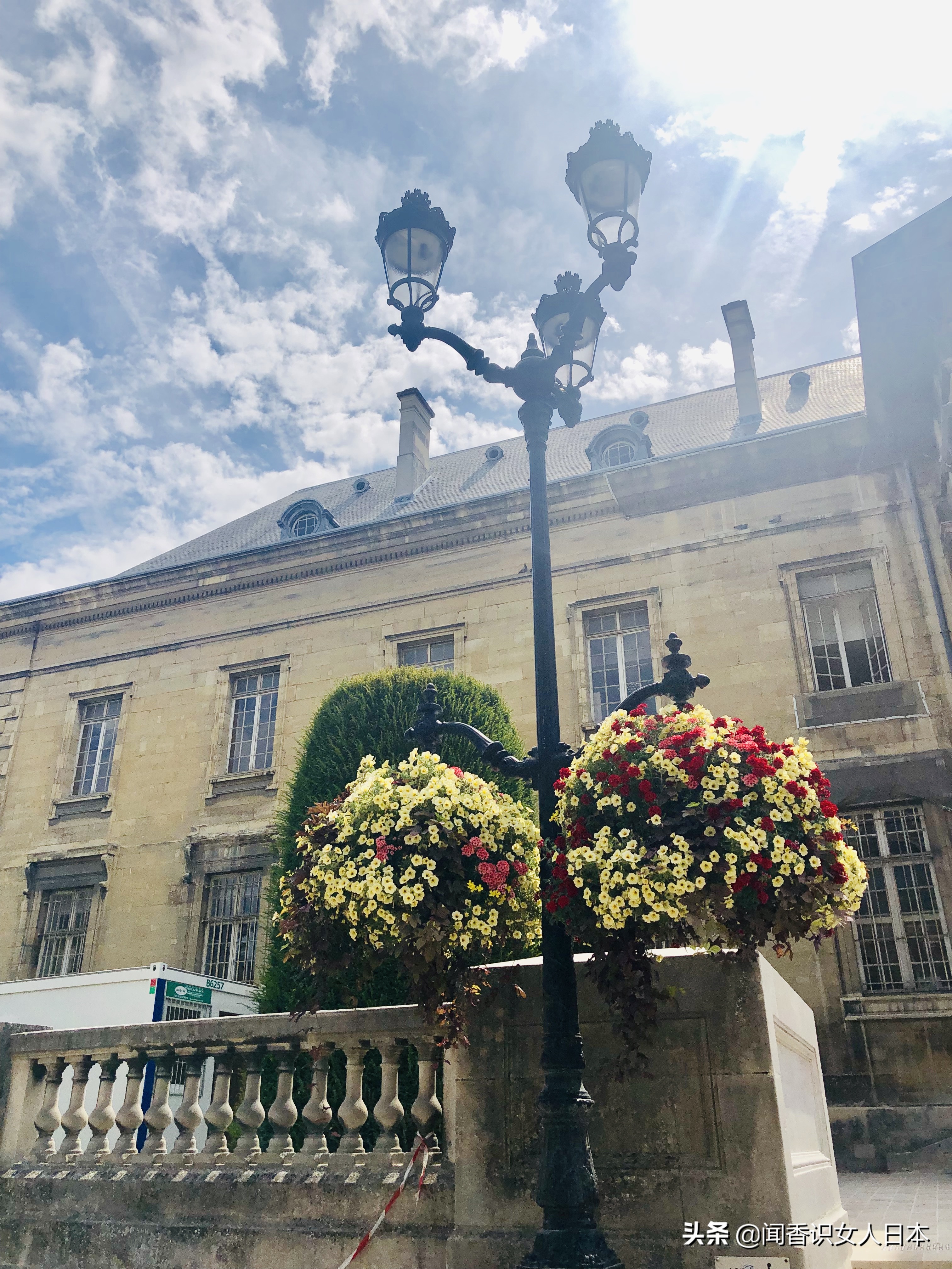 巴黎圣母院大教堂,巴黎圣母院和兰斯大教堂