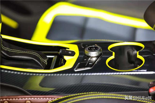 最in的双旦礼物前10位?斯威G01F教你做这条gai最靓的仔!