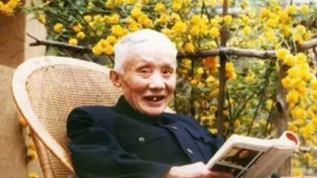 朱光潜书是读不尽的,朱光潜文学真的无用么