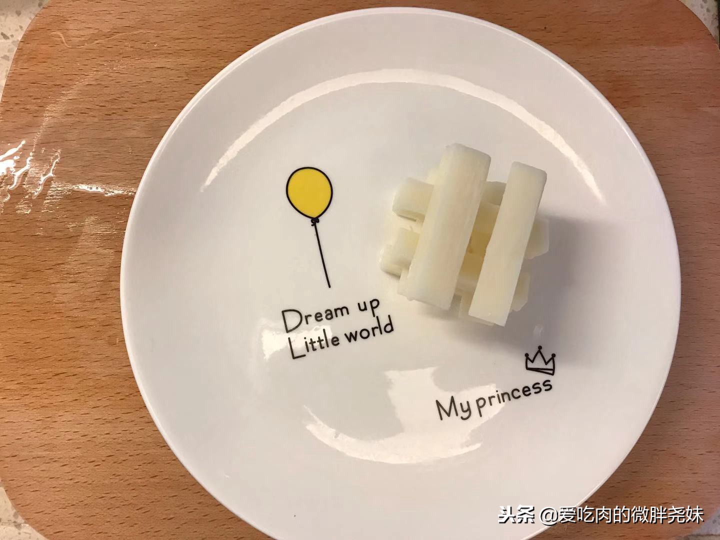 秋冬季，这道甜品女人要多吃，健脾润肺，通便美容，一看就会