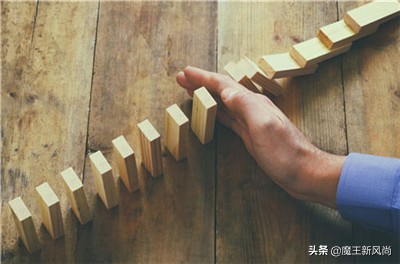 理赔金额多少钱值得走保险,保险理赔金额118000元怎么理赔