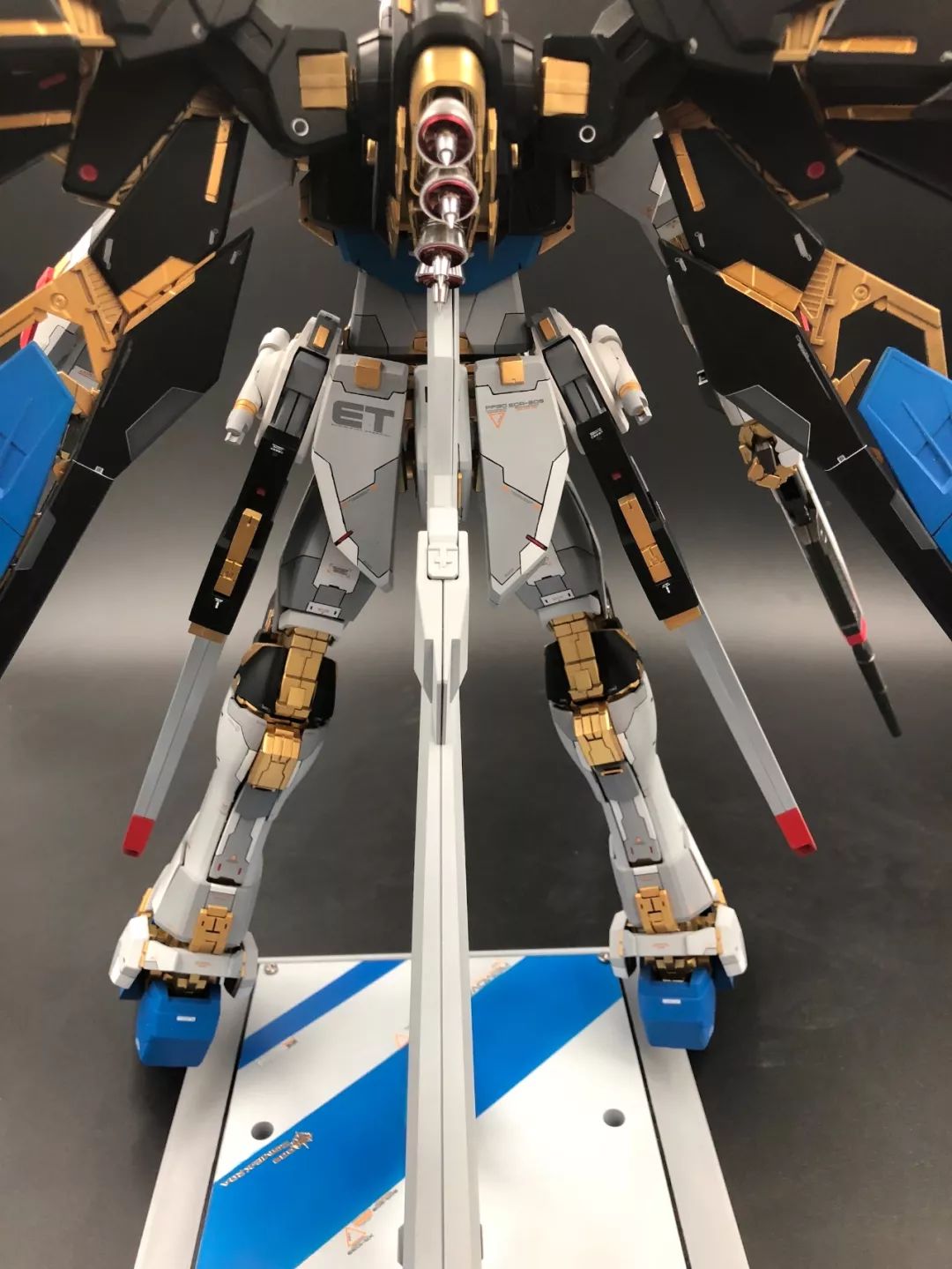 pg强袭自由高达介绍,pg强袭gk高达