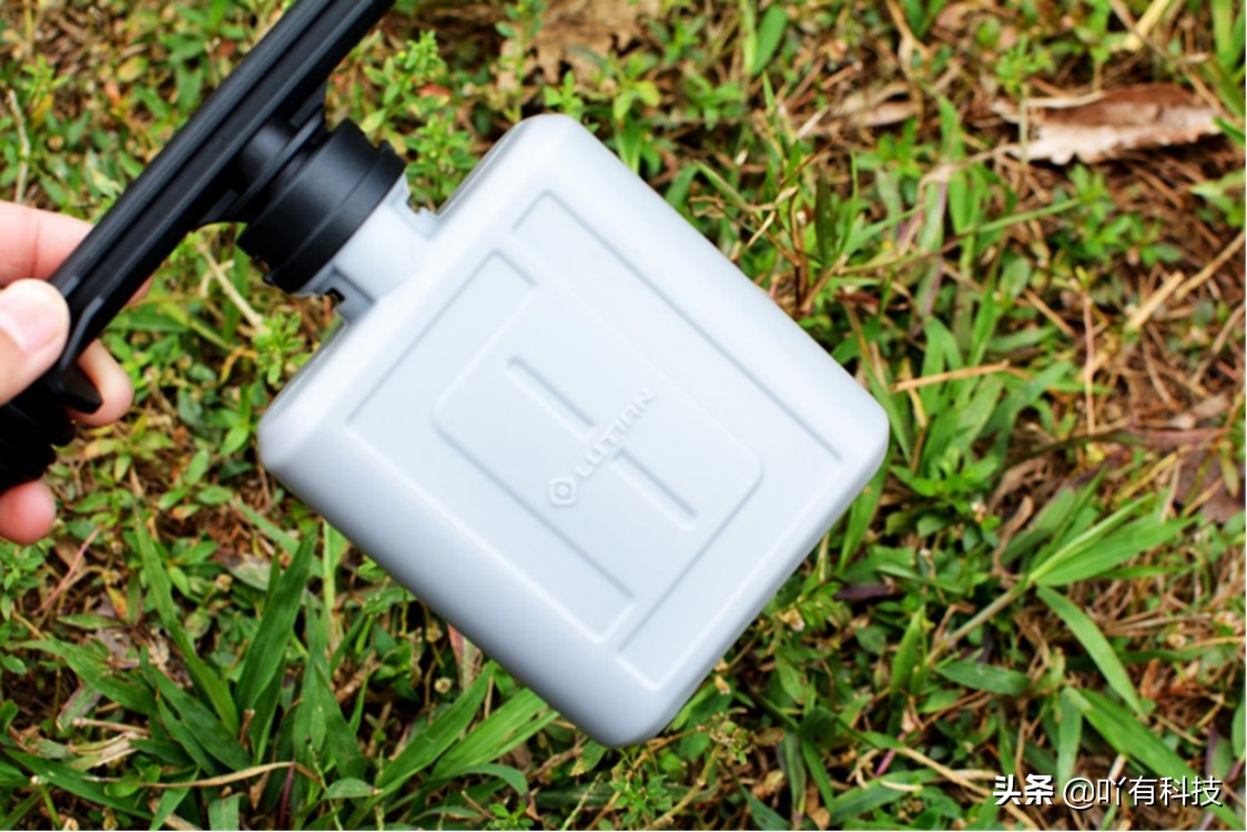 绿田最新款洗车机,锂电洗车机对比插电洗车机