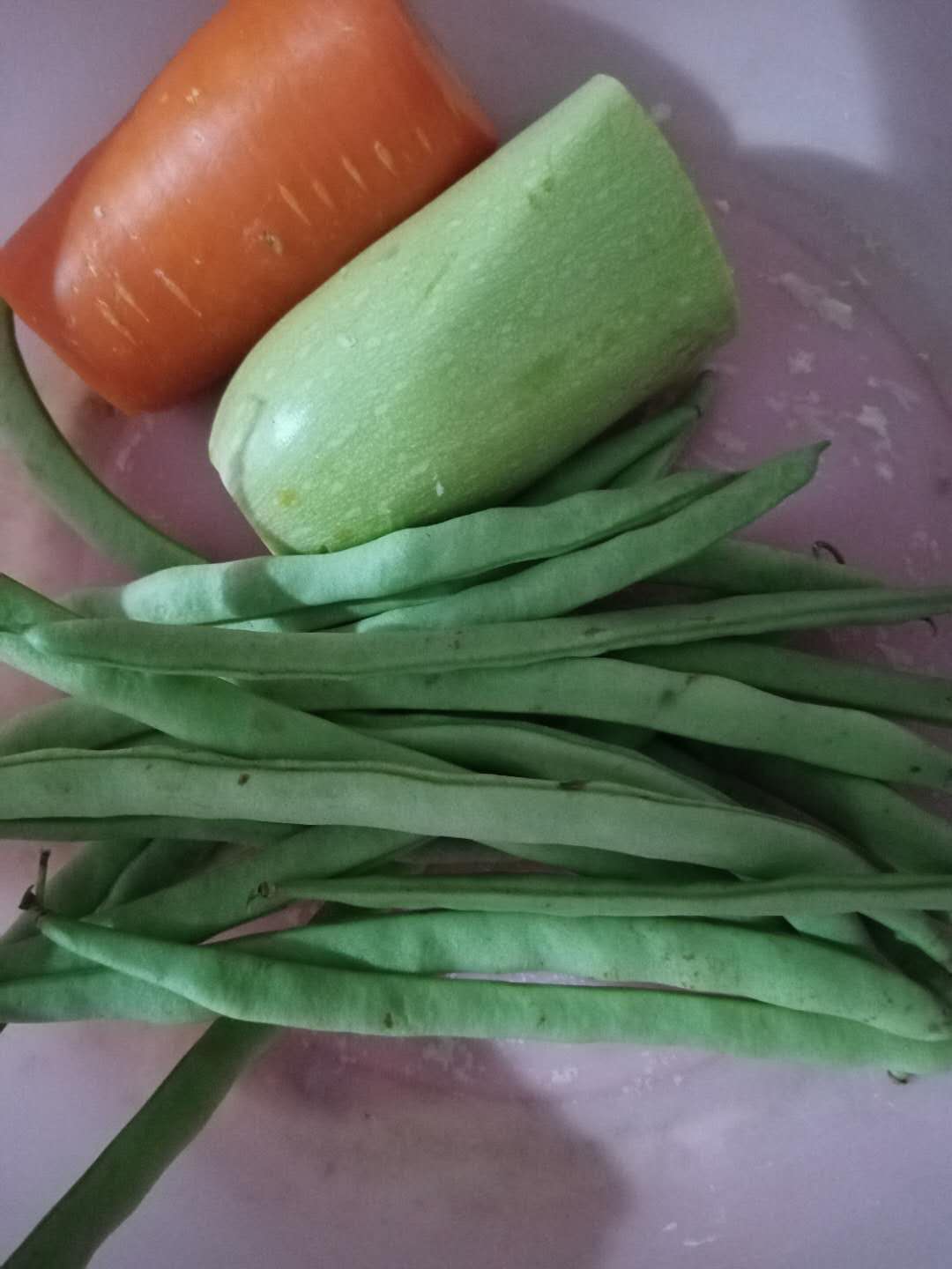 甜蜜蜜的素瓜汤，配上“黑暗排骨”，这个夏天恋爱了