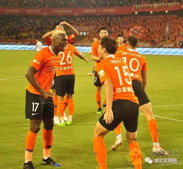 鲁能专为武汉创造奇迹，2005赛季出了个周燎，2019赛季是他们俩…