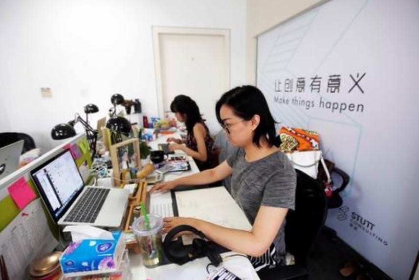 辛苦考进“*草烟**局”,福利待遇没得说,结果干了没3个月就溜了?