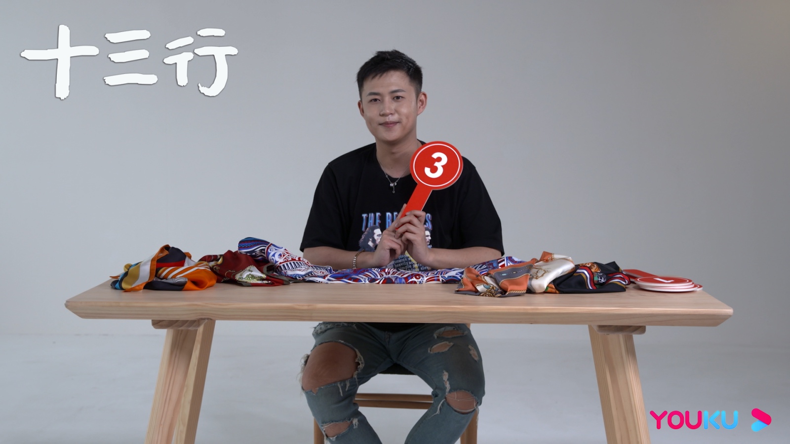 创新体验树历史纪录片新典范 《十三行》豆瓣9.0完美收官