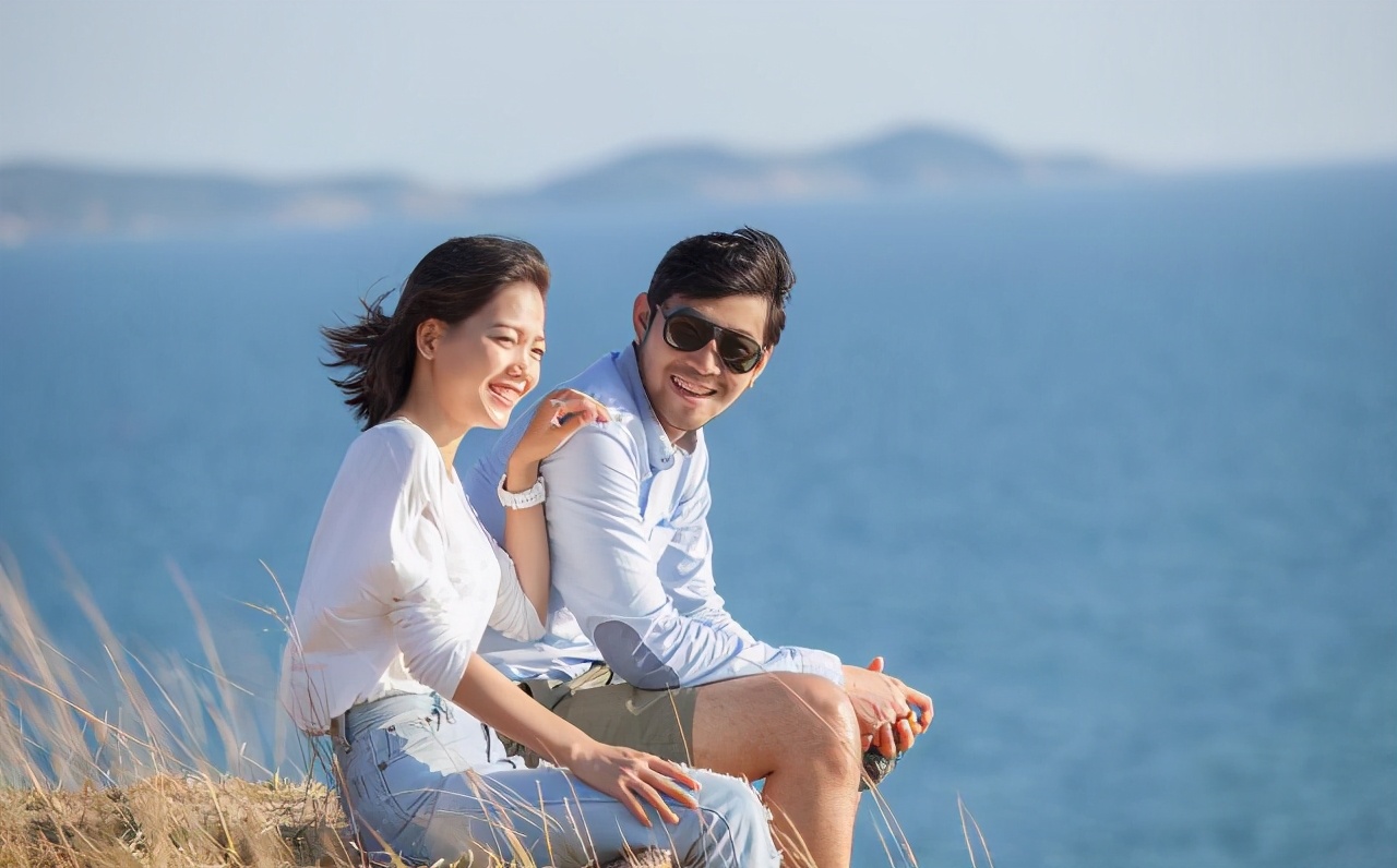 女性结婚后娘家妈找理由要钱,结婚后媳妇老是给娘家借钱