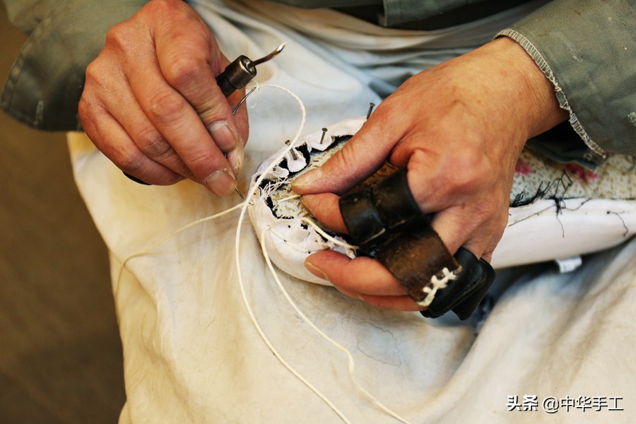 内联升布鞋联名款大鱼海棠,老北京民族风布鞋该怎么搭配