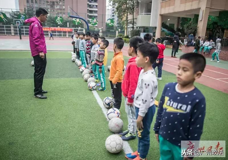 这些老照片记录了我的青春年华,怀念旧广州珍贵老照片