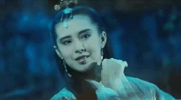 昔日美人王祖贤现身香港,一张照片变身港风女神王祖贤