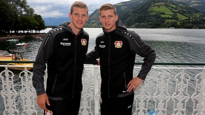 当今足坛兄弟,现役足坛兄弟组合