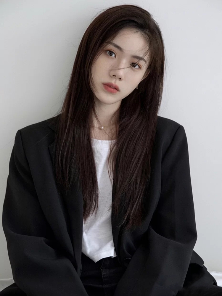 40岁女人烫发显年轻,40岁适合的减龄烫发