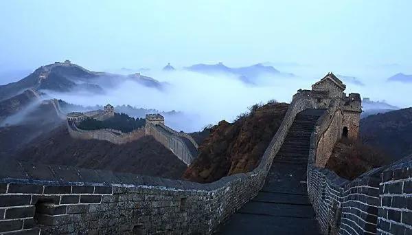 长城的由来和背景故事,长城的由来350字