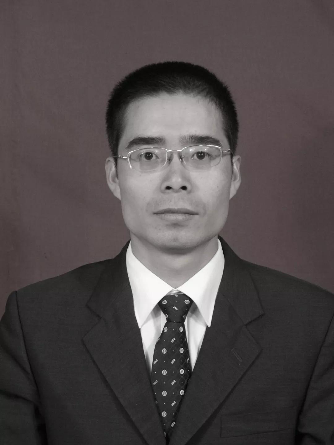 泪目生死离别,抗疫一线这些瞬间让人泪目