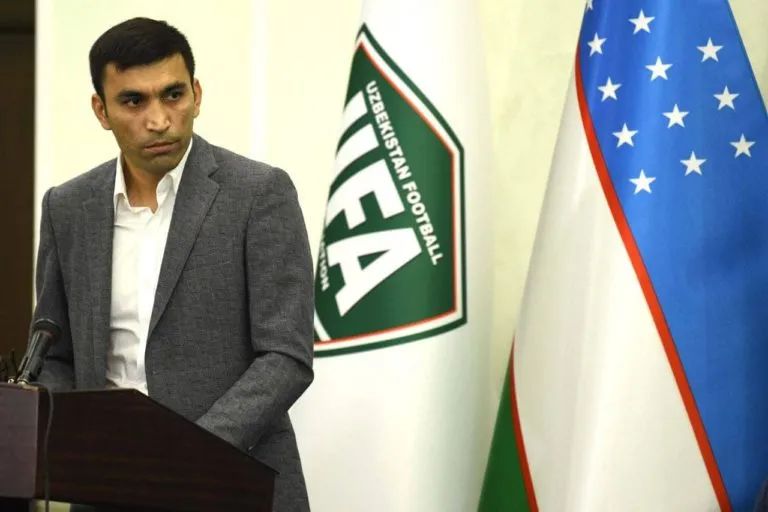 40强赛出局，乌兹别克斯坦足协召开审判大会！主帅领队互撕，艾哈迈多夫退出国家队，沧州雄狮是他最后一站