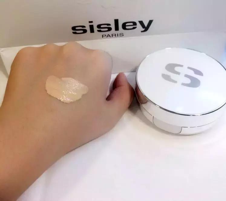 秋冬季超遮瑕不卡粉气垫推荐,滋润又遮瑕的气垫