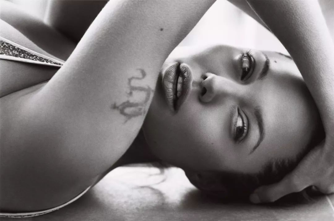 女人帅起来男人都不知道怎么做,女人帅起来究竟能帅到什么地步