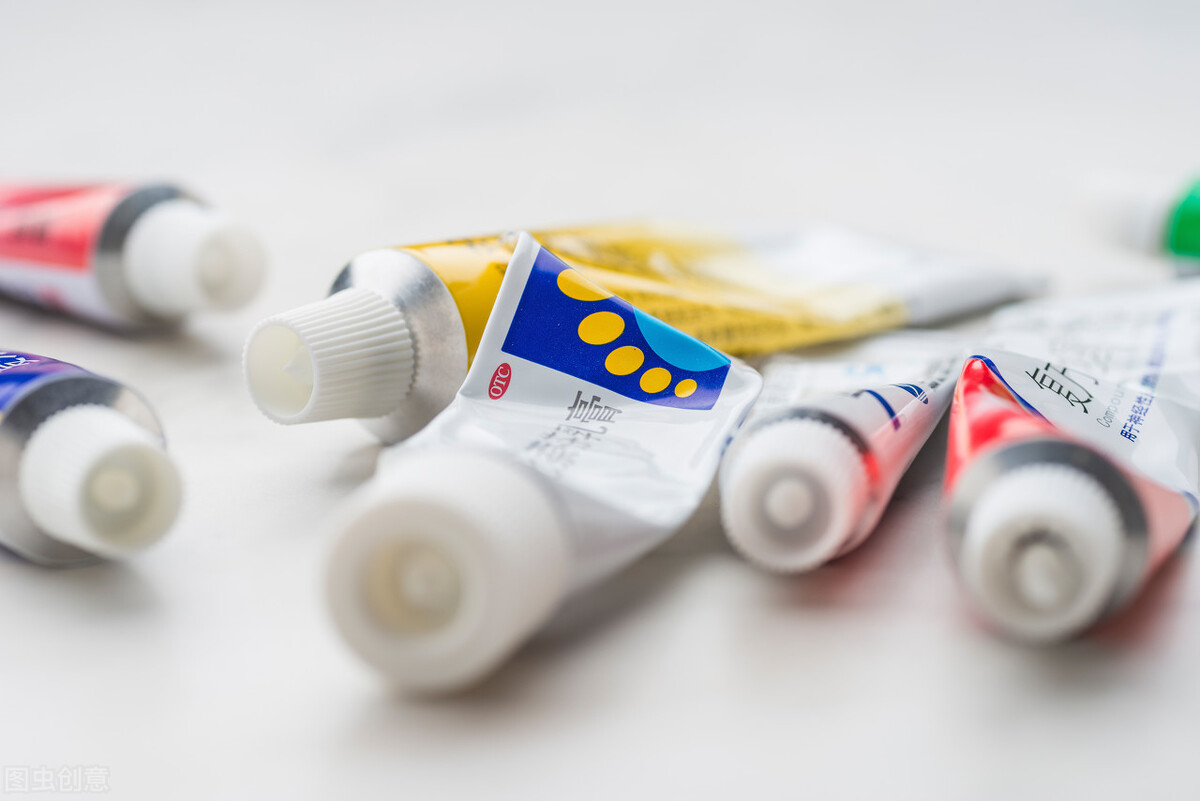 怎么减少挠痒的痒感,夏季过敏性皮炎痒了能挠吗