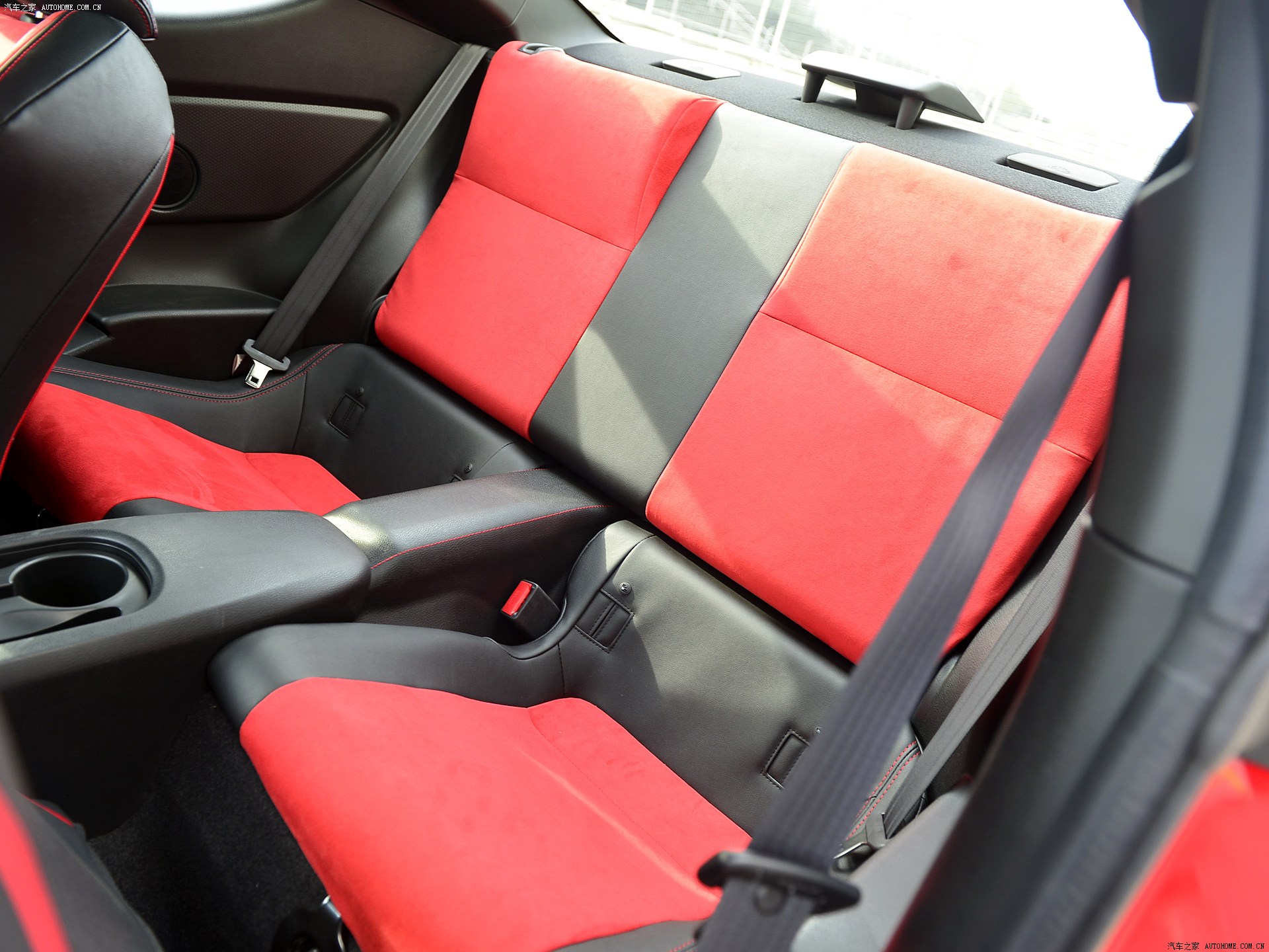 丰田86百公里多少秒,丰田86敞篷跑车视频