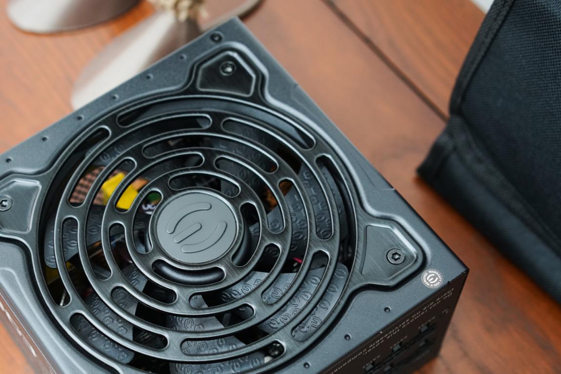 动力澎湃电驱加速,evga钛金电源