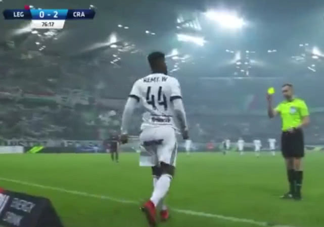 VAR又制造一个足球奇闻，当事人经历人生的大起大落