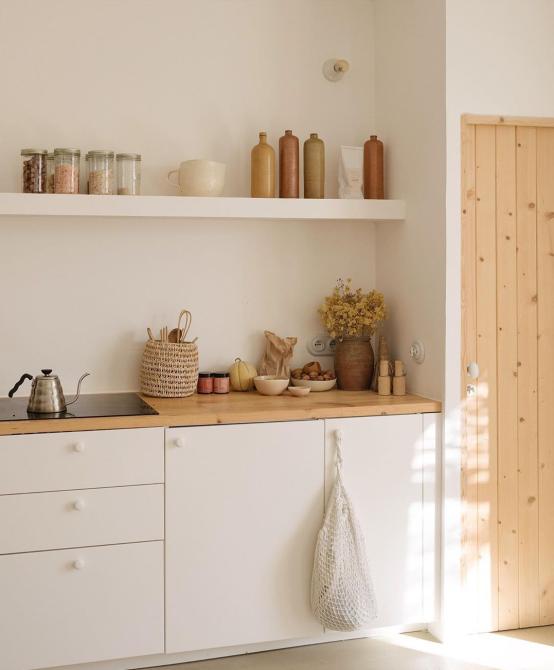 原木风格装修搭配藤编,原木元素打造自由舒适的家居空间