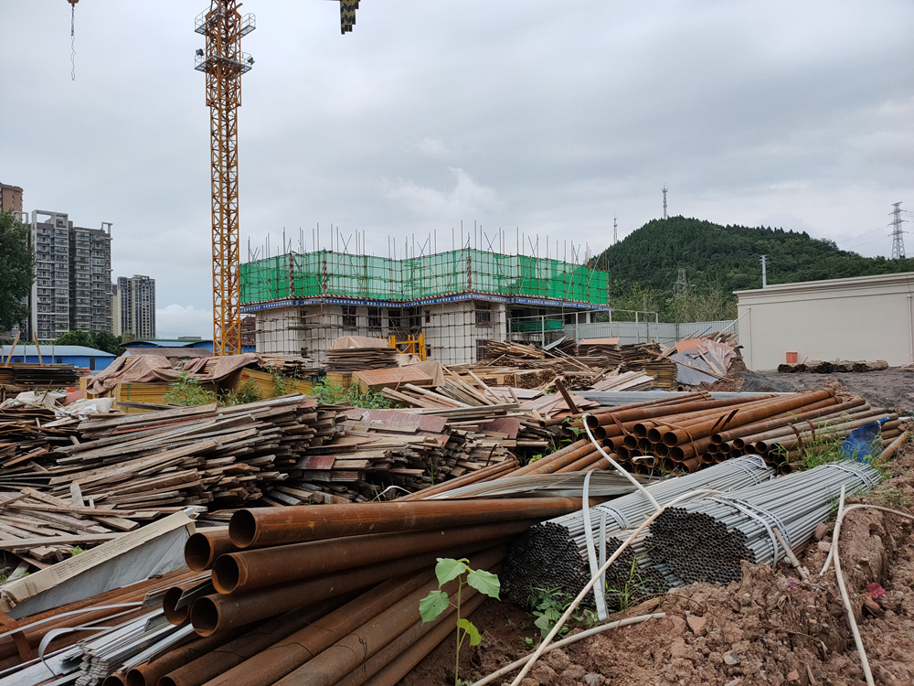 南充烂尾楼盘整治,南充一楼盘没修就开始出售