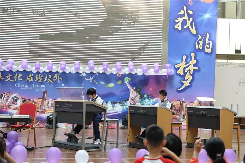 双排键演奏一个人的感觉,双排键演奏会音乐会