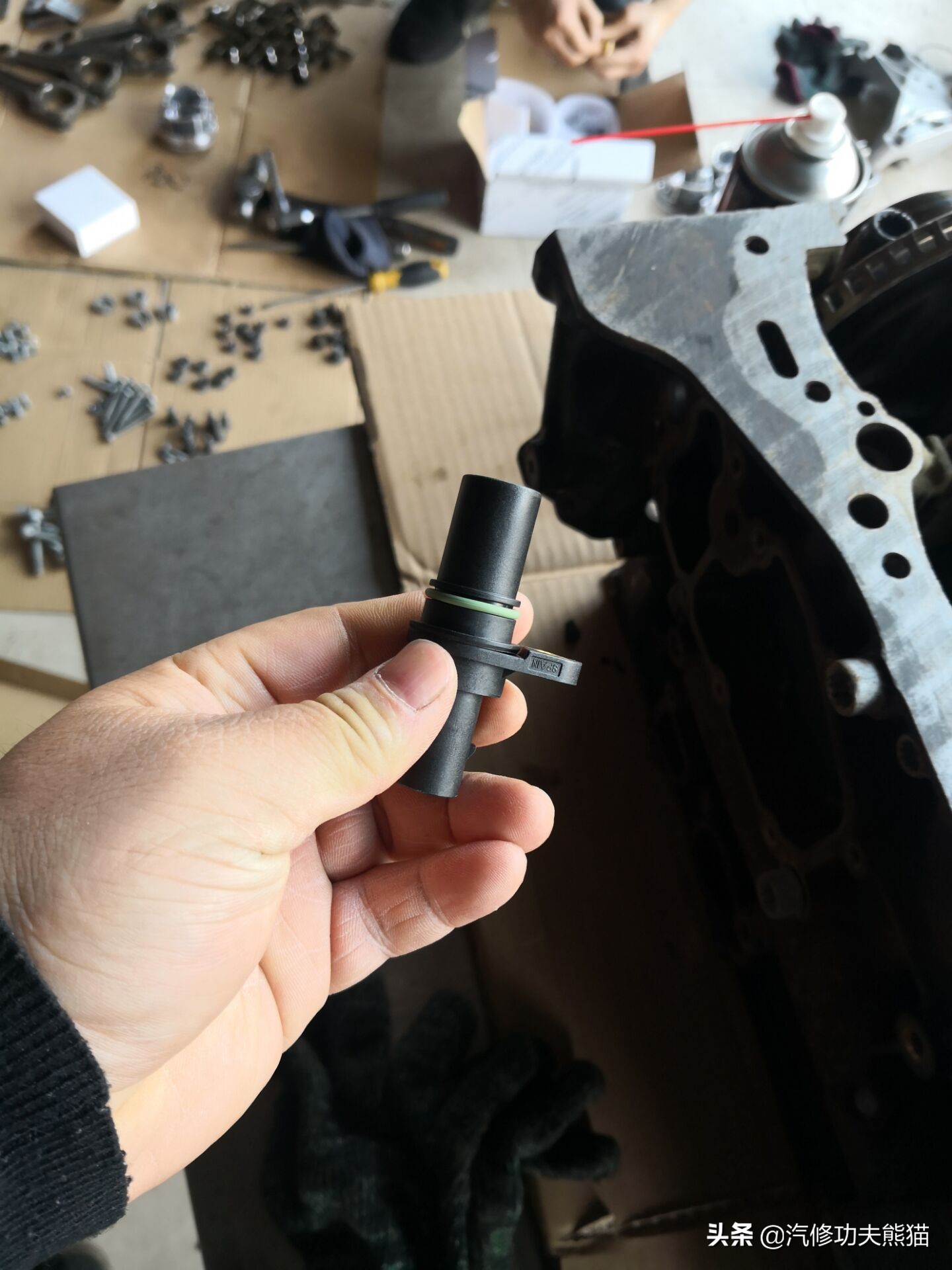 上海大众SUV销量王途观烧机油、漏机油被人乱修一通差点搞报废