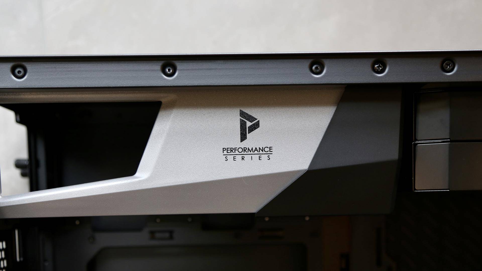 轻轻松松打造舒适的光污染-安钛克P120冰钻机箱晒单