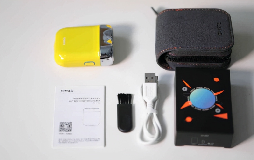 生日礼物男士刮胡刀高端测评,须眉剃须刀r2潮玩家价格