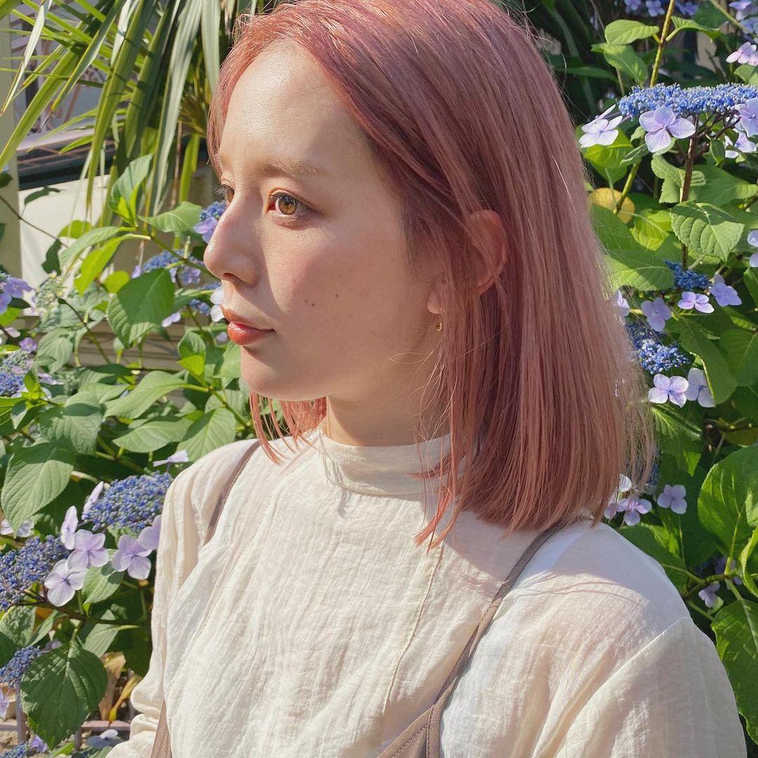 显白发色不用褪色就很好看的发色,发色推荐显白高级夏季