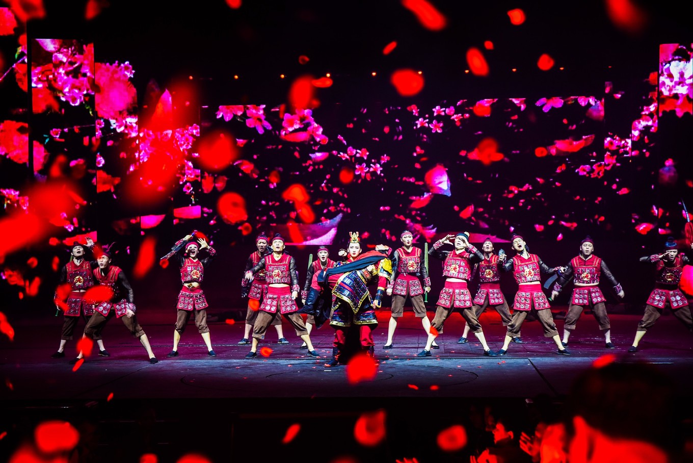 宋城千古情哪个区好,宋城千古情哪排的位置好