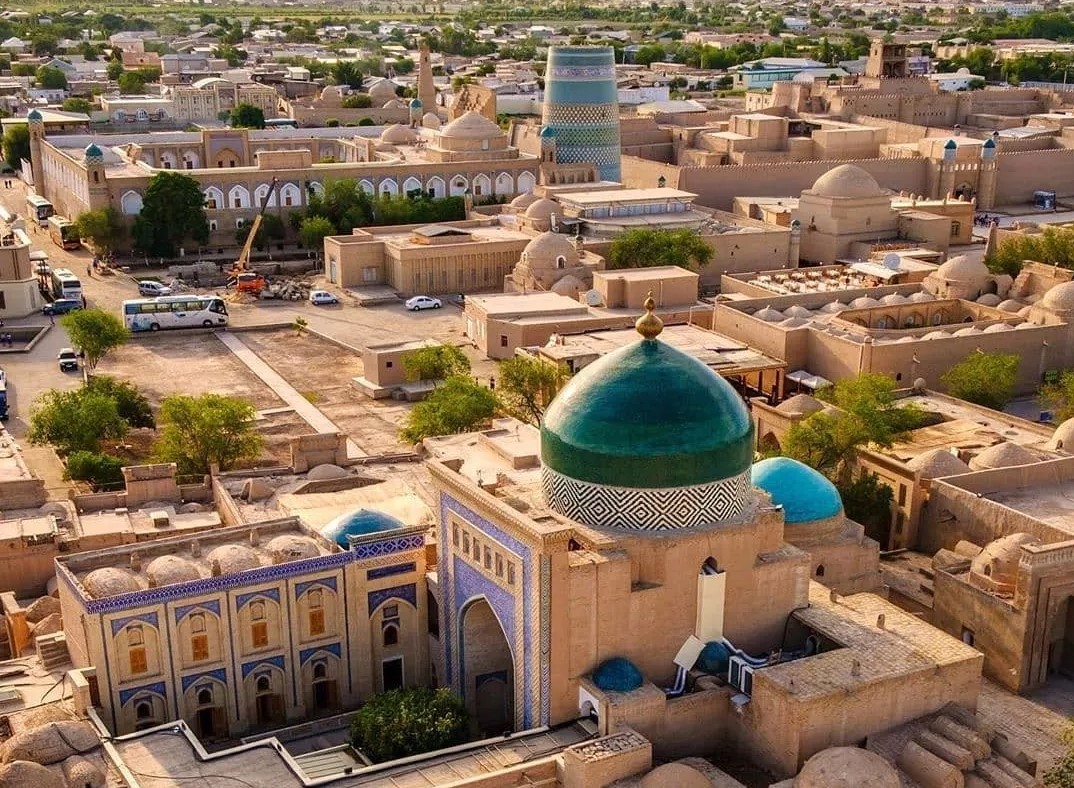 免隔离免签国家旅游推荐,免签国家白本护照直接去