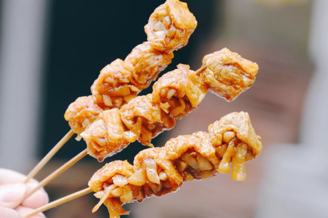 乐山，一座你不胖都对不起的城市