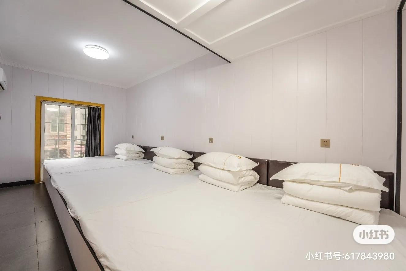 威廉古堡别墅轰趴环保路,威廉古堡年会团建别墅轰趴馆