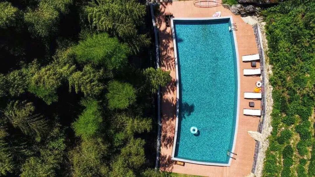 黄山碧桂园凤凰酒店附近民宿,黄山鹿鸣谷温泉度假民宿门票