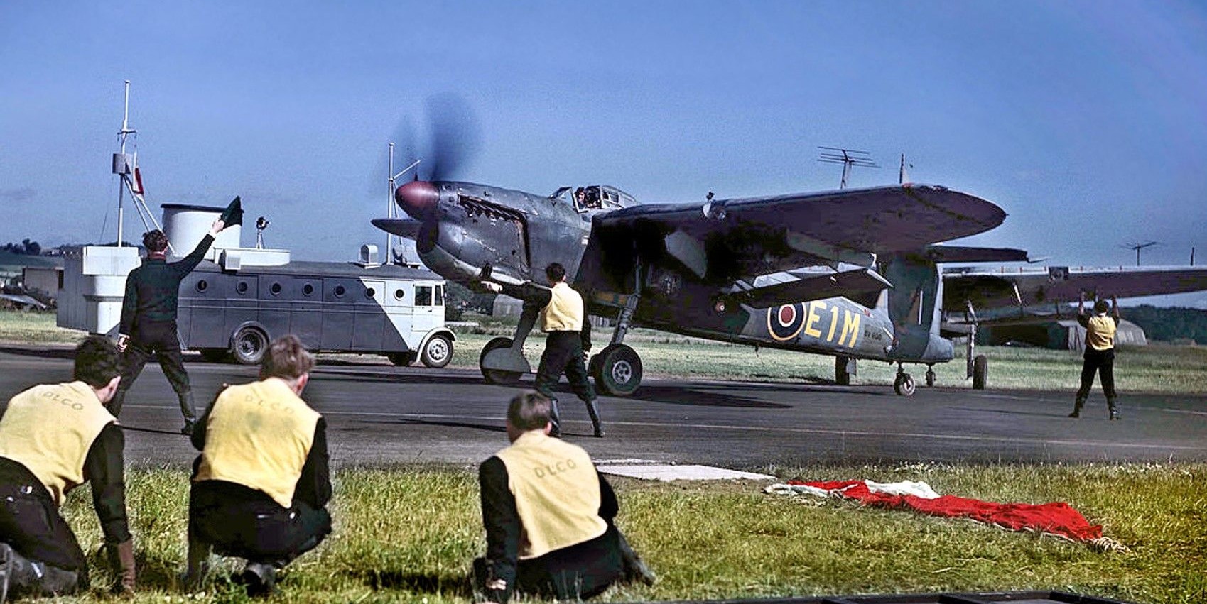 英国战机发展史,航空报国史话