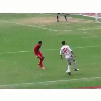 经典足球gif,足球热血励志图片