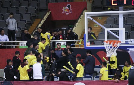 中国乔丹扣篮王,中国乔丹登上nba赛场