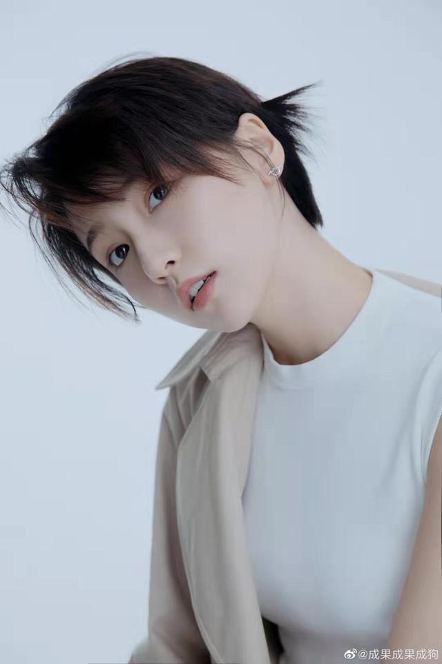 爱情公寓5里出现过什么鞋,爱情公寓里面的球鞋